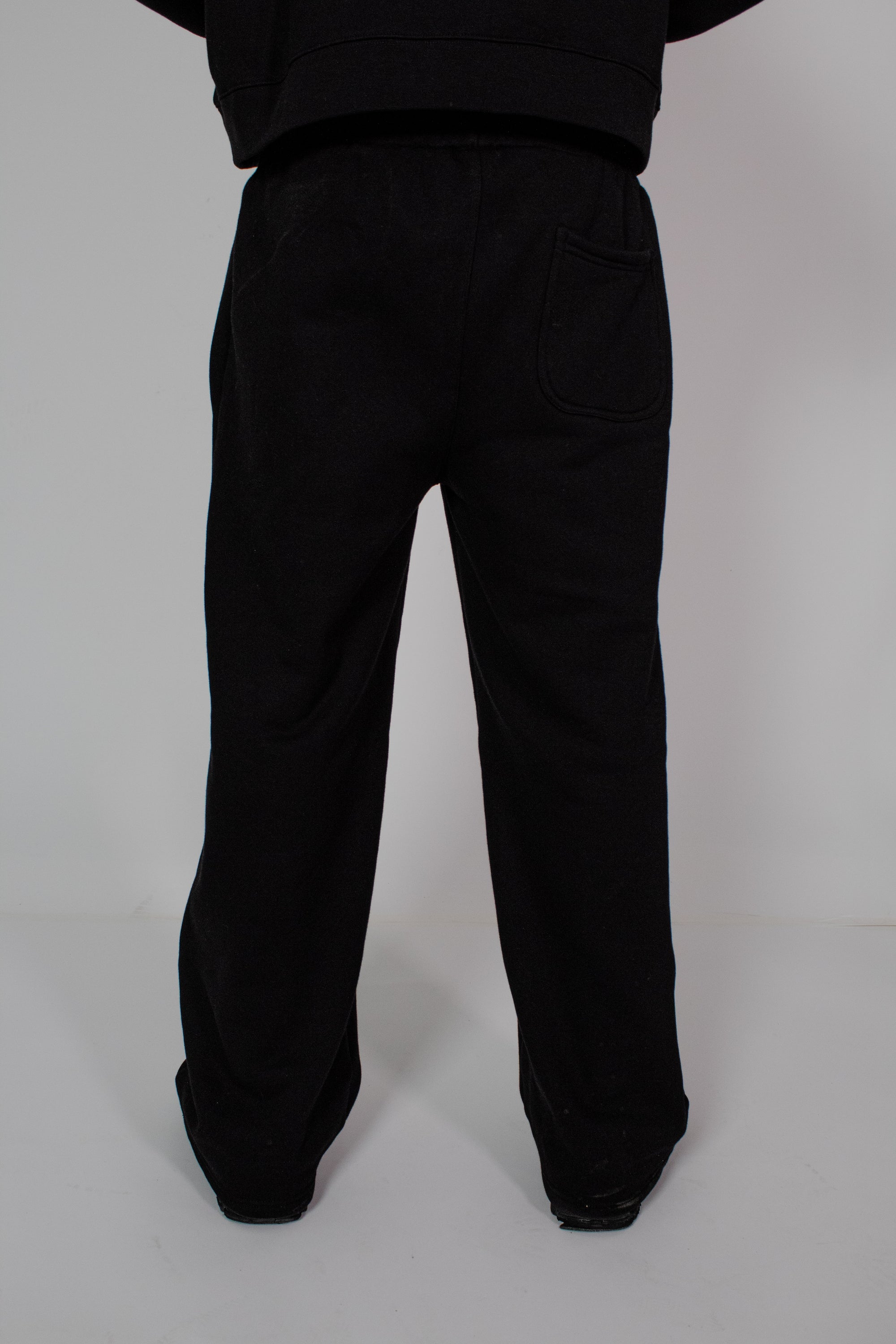 BLACK PANTS ESSENCE VAMARA